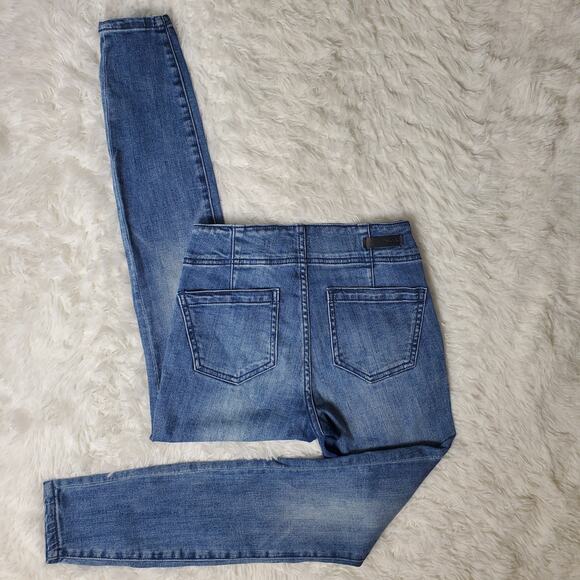 Anthropologie Pilcro Skinny Darted Jeans 25 / 0 - Picture 5 of 11